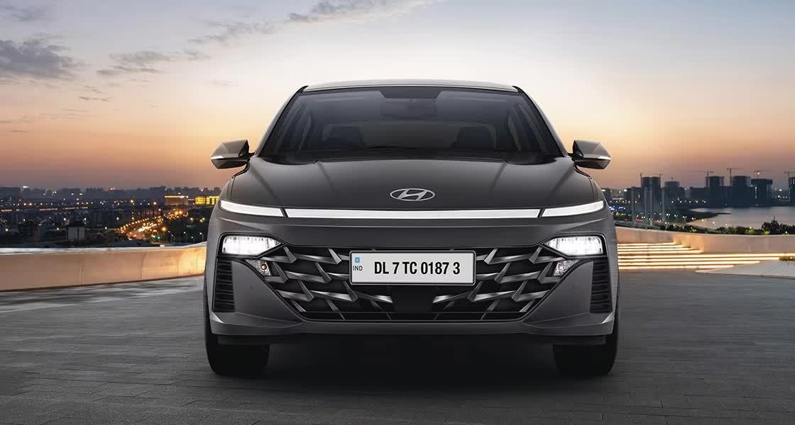 Hyundai Accent 2023 chính thức trình làng với nhiều trang bị vượt trội, giá quy đổi chỉ từ 310 triệu đồng - Ảnh 2.