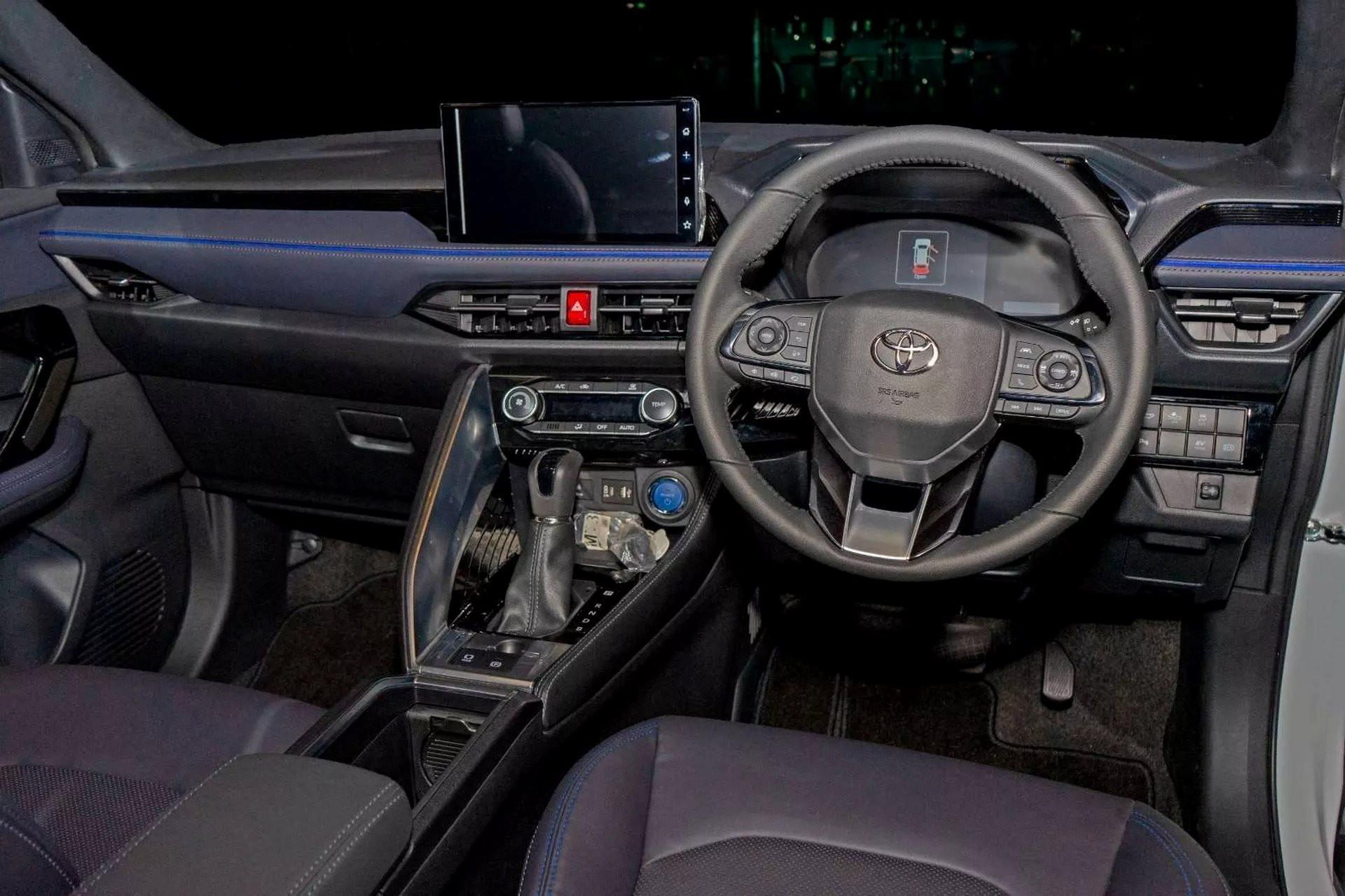 Toyota Yaris Cross chính thức ra mắt tại Đông Nam Á: trang bị 'tận nóc', có cả bản hybrid đấu Kia Seltos, Hyundai Creta - Ảnh 3.